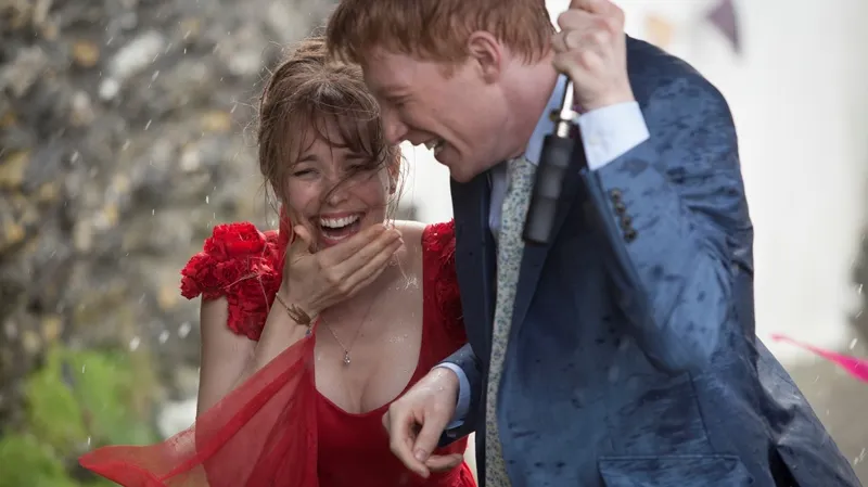 Lásky čas / Rachel McAdamsová, Domhnall Gleeson