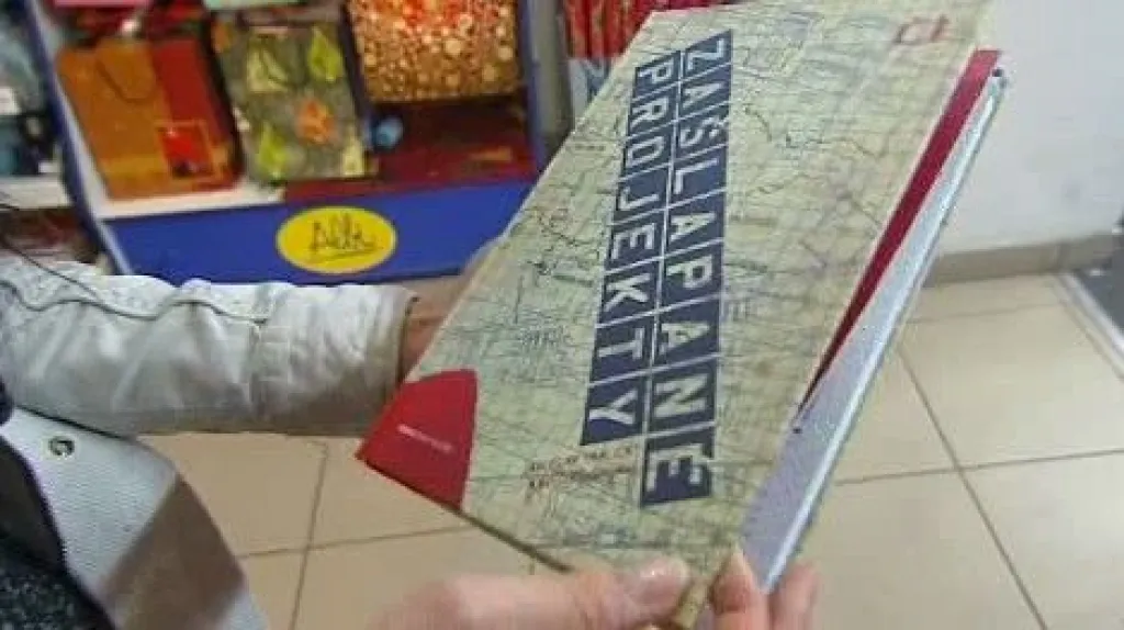Zašlapané projekty v knižní podobě