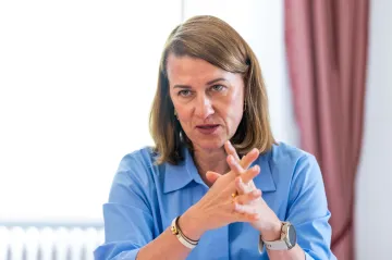 Přesun agend už dle šéfky Úřadu vlády nelze změnit, odbory avizovanou stávku zvažují