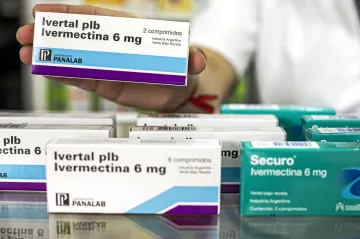 Medializace neschválených léků na covid může být nebezpečná. Pro doktory i pacienty