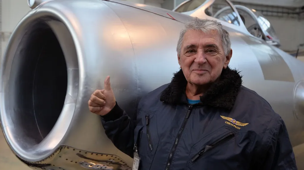 Bývalý pilot a kosmonaut Oldřich Pelčák