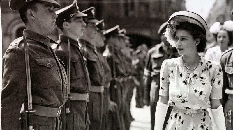 Forejt: Nástup Alžběty II. byl srovnáván nikoliv s Viktorií, ale s alžbětinskou érou