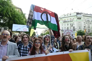 Budapešť chystá školskou reformu. Odbory protestují, výpověďmi hrozí tisíce pedagogů