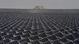 Solární panely u města Jin-čchuan v čínské provincii Ning-sia