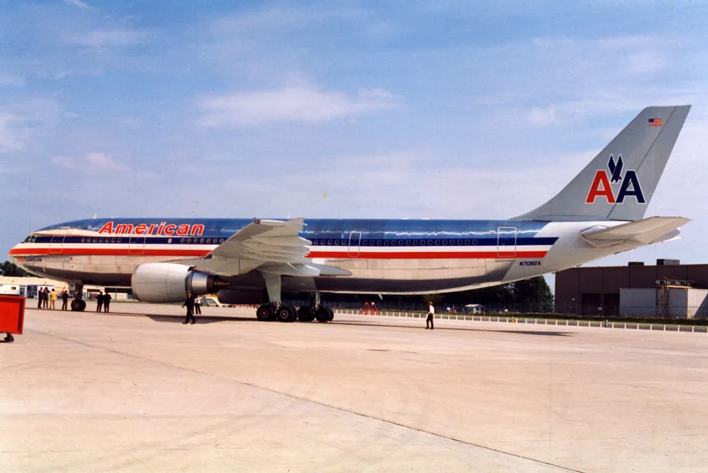 Mezi první typy Airbusu patří A300, který poprvé vzlétl v roce 1972