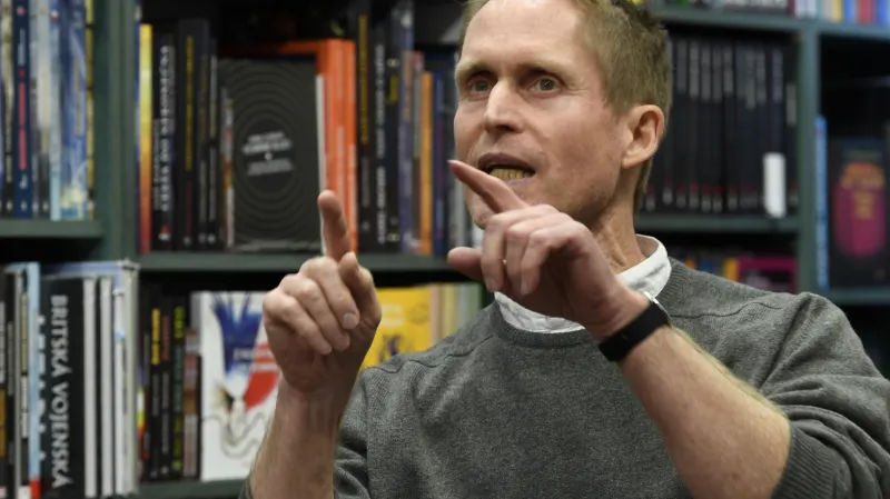 Peter Høeg při návštěvě v Praze (2018)