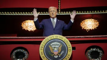 Donald Trump v prezidentské lóži Kennedyho centra