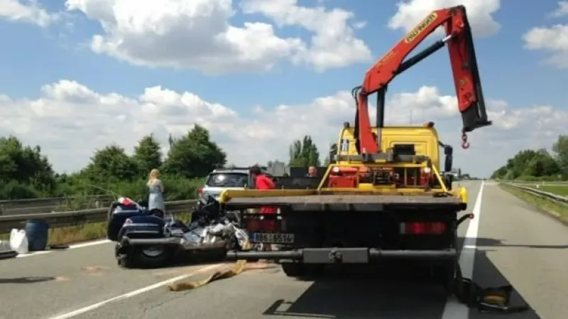 No comment: Nehoda na dálnici D1