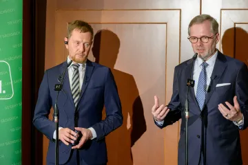 Továrny na čipy v Drážďanech jsou příležitostí pro Česko, řekl Fiala