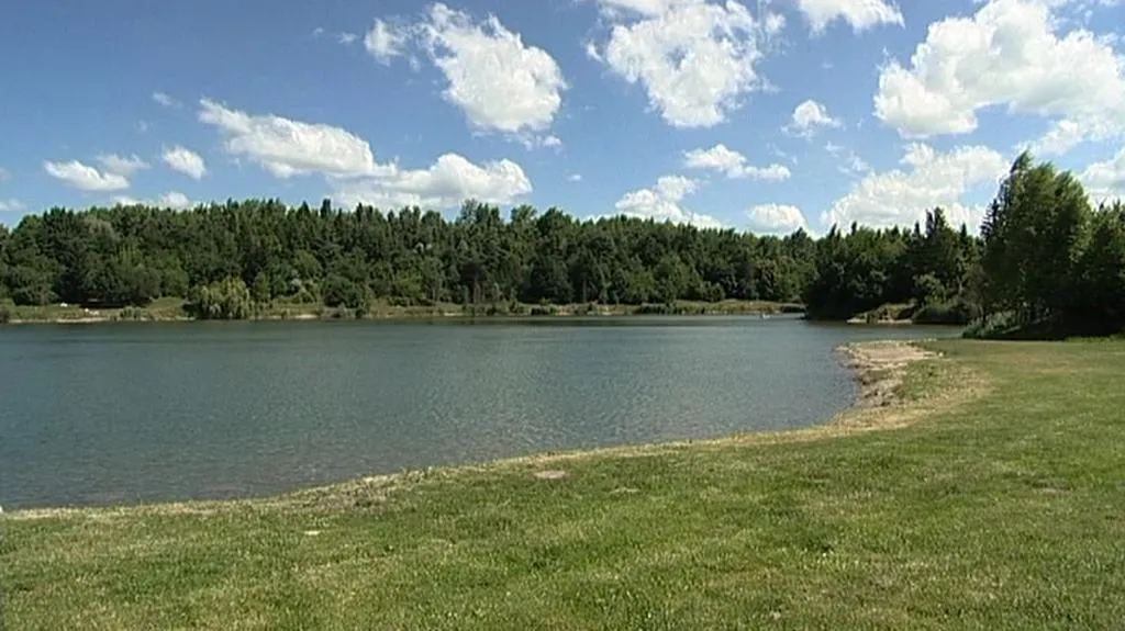 Stříbrné jezero