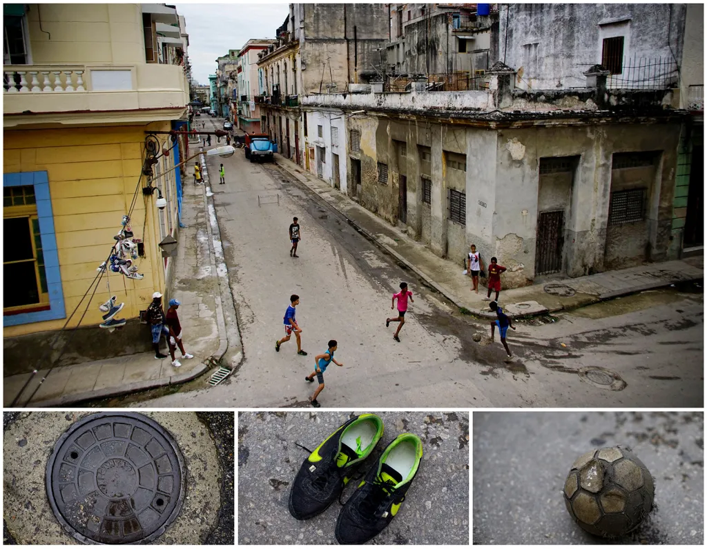 Fotbal v ulicích Havany na Kubě