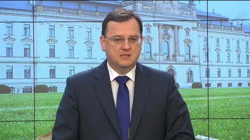 Vláda projedná půjčku MMF