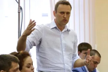 Navalnyj by si za finanční podvody mohl odsedět až 6 let