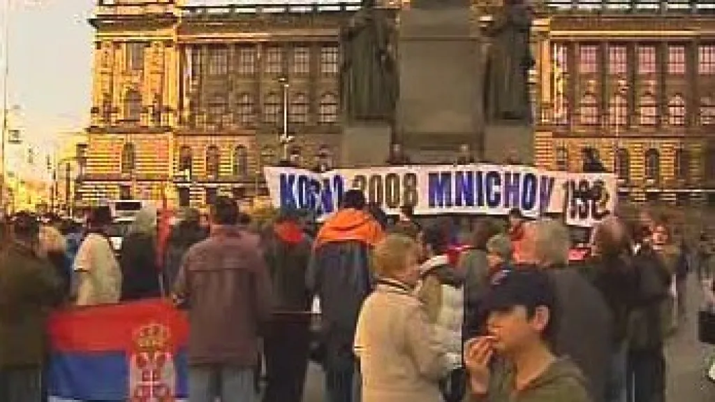 Demonstrace proti uznání Kosova