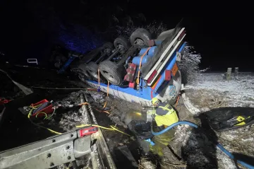 Z cisterny na Rakovnicku unikly tisíce litrů nafty