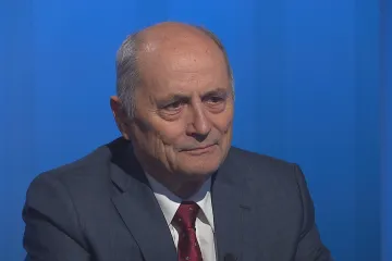 Komunismus padl, příliš velký význam ale nabyly peníze, hodnotí dobu po listopadu Ján Čarnogurský