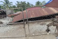 Filipínský ostrov Mindanao zasáhlo zemětřesení, první potvrzenou obětí je šestiletá dívka