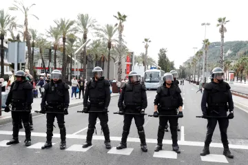 Bouřlivý týden v Katalánsku má na 600 zraněných, čtyři lidé přišli o oko