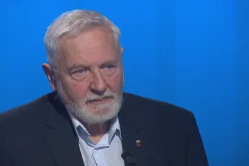 Ruští boháči hledají nového lídra za Putina, změna může být v řádu týdnů, řekl historik Kelin