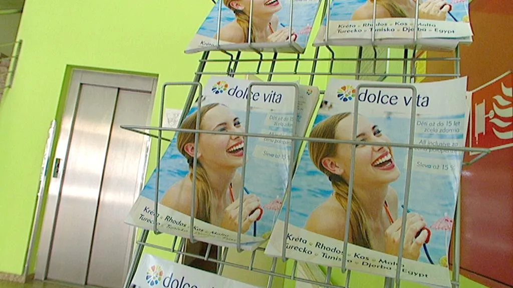 Katalogy zkrachovalé CK Dolce Vita