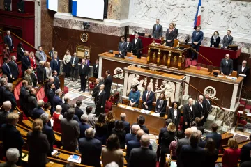 Kvůli násilné smrti aktivisty v Lyonu nechala prokuratura zadržet devět lidí