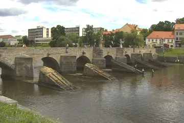 Jižní Čechy vzpomínají na povodně a budují opatření proti velké vodě