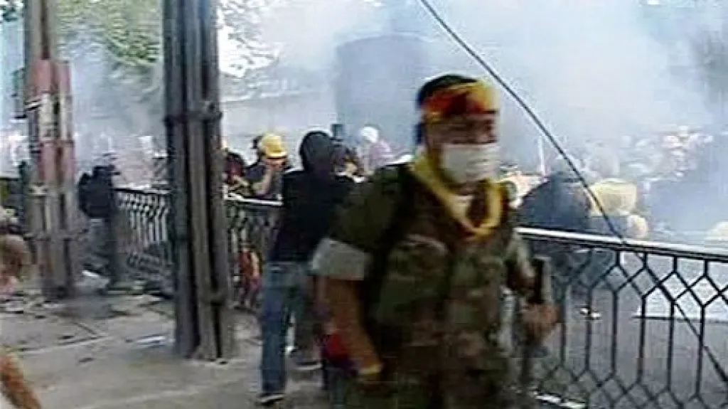 Thajští demonstranti