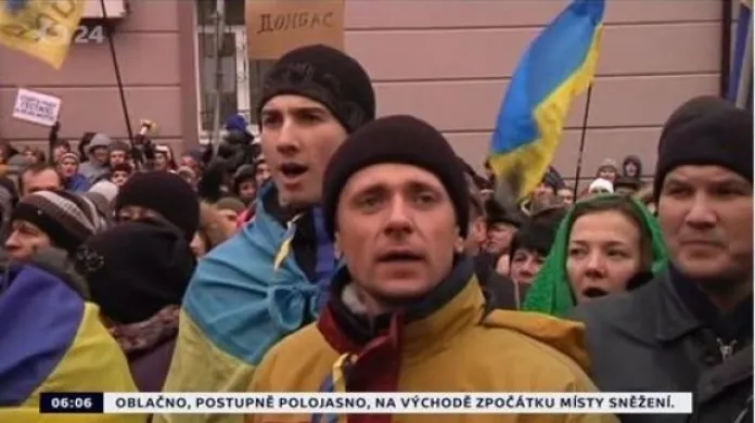 Ukrajinou stále zmítají demonstrace, začíná summit OBSE