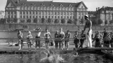 Občanská plovárna u Čechova mostu v Praze