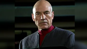 Patrick Stewart jako Jean-Luc Picard