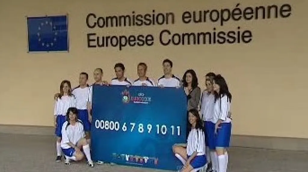 Telefonní linka pro fanoušky Eura