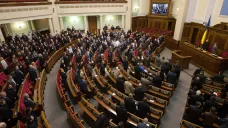 Nejvyšší rada hlasuje o odstranění Viktora Janukovyče z funkce prezidenta, 22. února 2014