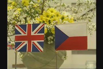 30 let zpět: V Praze otevřeli British Council