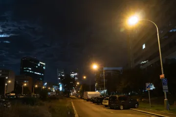 Po kritice se změní způsob výměny svítidel v Praze. Mapa ukazuje jejich rozmístění