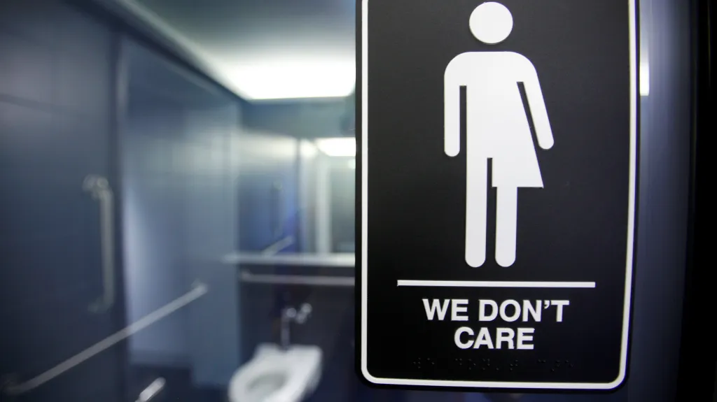 Protest proti zákonu o transgender lidech