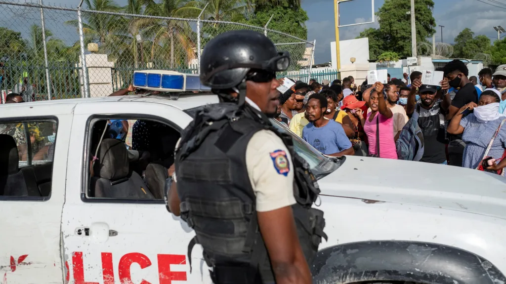 Haiti žádá o pomoc se zabezpečením země