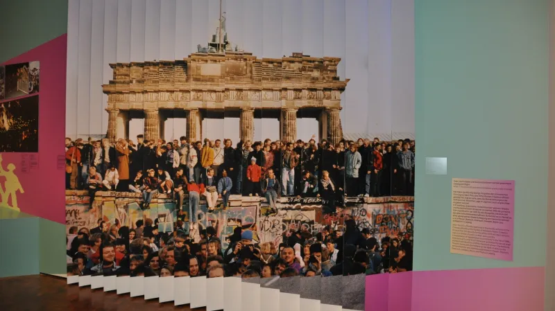 Z výstavy Mohlo to také dopadnout jinak