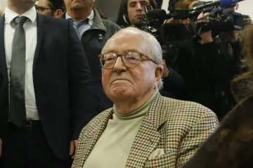 Zemřel Jean-Marie Le Pen, bývalý vůdce francouzské krajní pravice