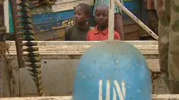 Helma pracovníka OSN