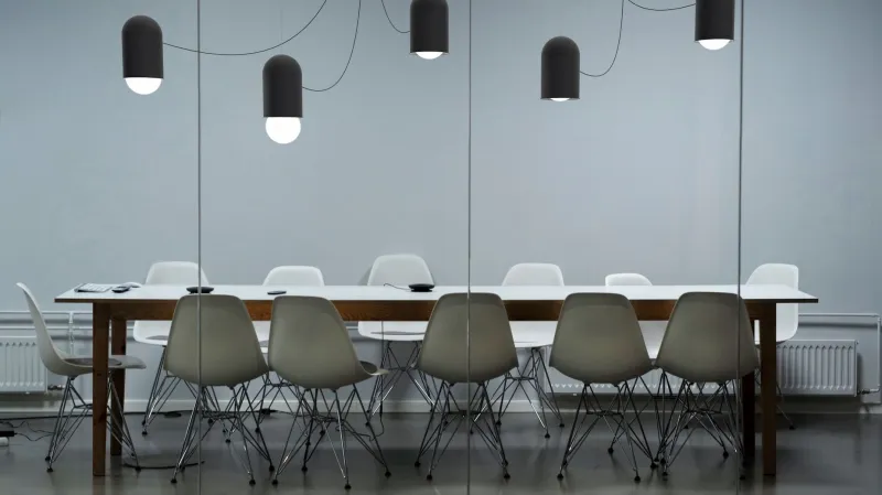 Svítidla Capsule pro značku Lucis (Herrmann & Coufal)