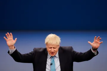 Johnson poslal EU brexitový kompromis. Juncker uznal pokrok, problém s irskou hranicí však trvá