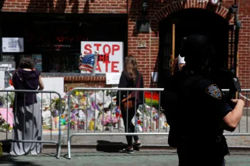 Manželka střelce z Orlanda věděla, že plánuje zaútočit. Hrozí jí obvinění ze spoluviny