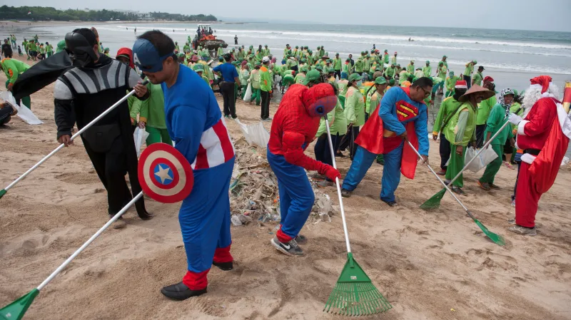 Úklid odpadků na Bali