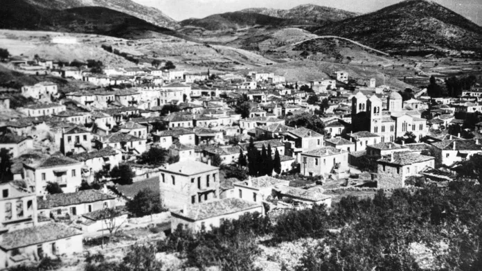 Obec Distomo v roce 1944