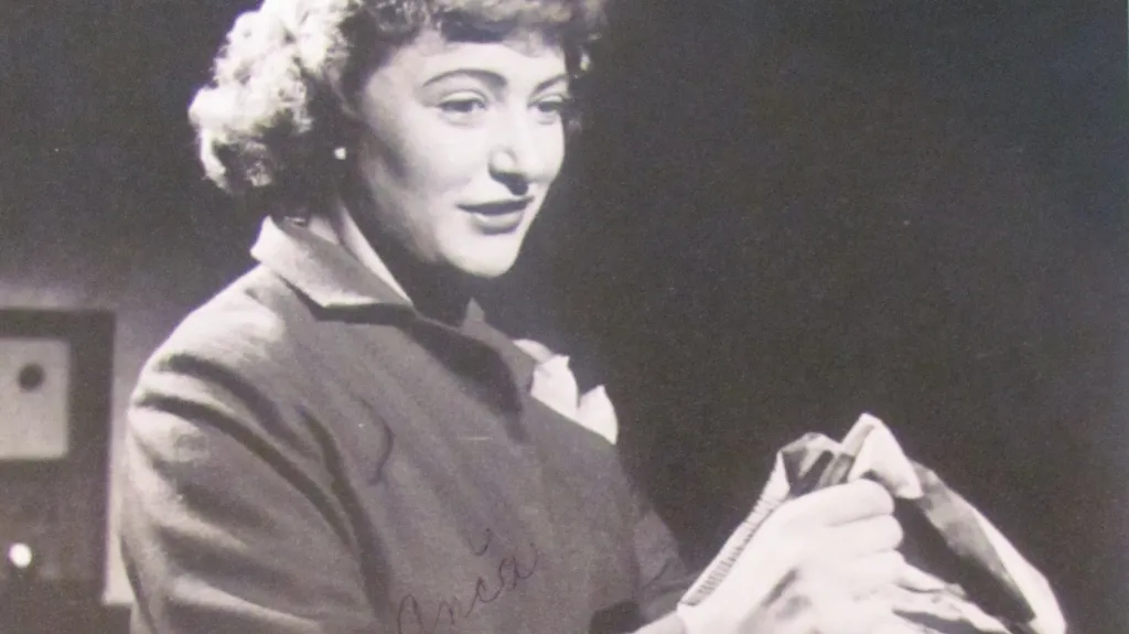 Jiřina Stredňanská v jedné ze svých divadelních rolí