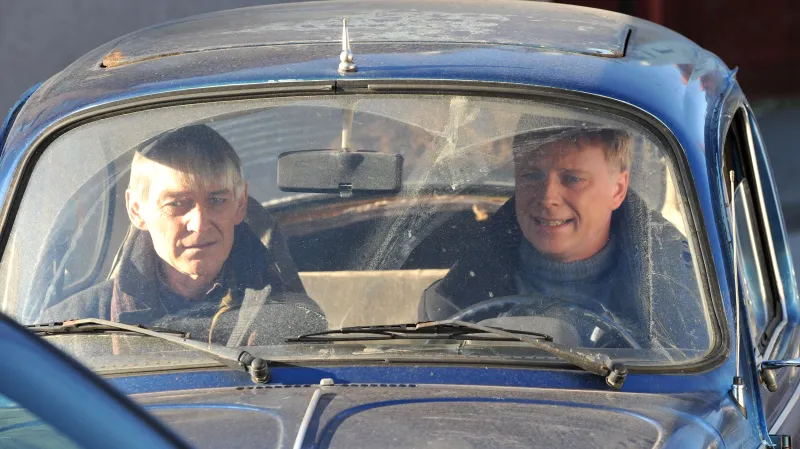 Vladimír Dlouhý a jeho bratr Michal Dlouhý v detektivním příběhu Domina