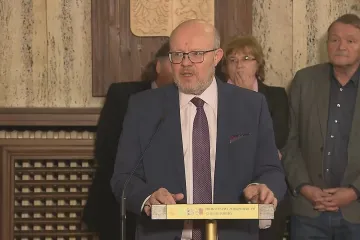 Válek se dohodl se zástupci lékařů na růstu platů. V pátek by mohl skončit protest zdravotníků