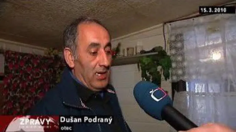 Kvůli plné lahvi zadržela policie pět osob