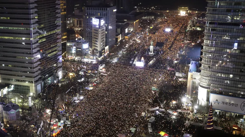 Protesty proti jihokorejské prezidentce v Soulu