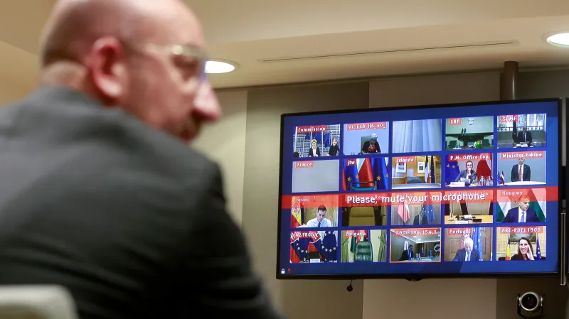 Charles Michel během videokonference s lídry zemí EU